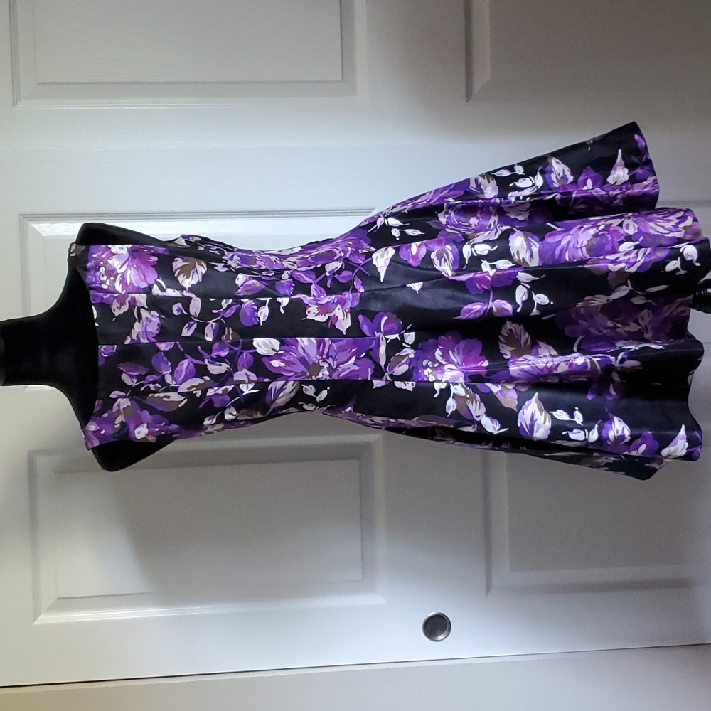 Cute faux silk like flared dress